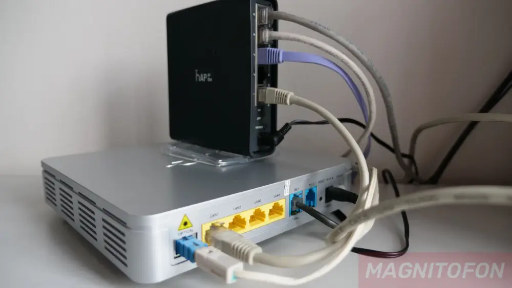 Как подключается оптоволокно к роутеру