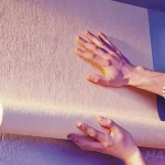 Можно ли клеить обои на обои