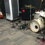 музичні інструменти